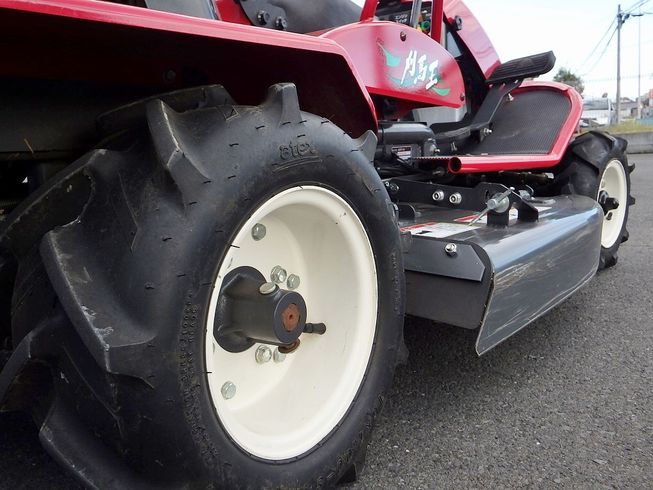 草刈機 R9520 刈馬王!!　現行機 写真７